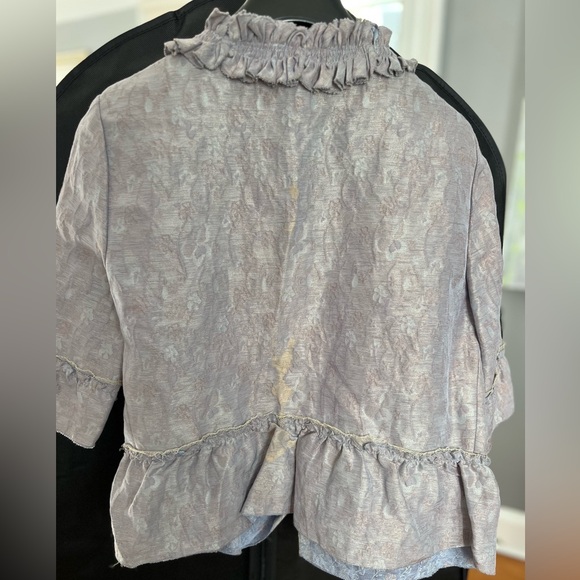 Elie Tahari cropped evening jacket. Blue damask with jeweled collar. - Picture 6 of 8